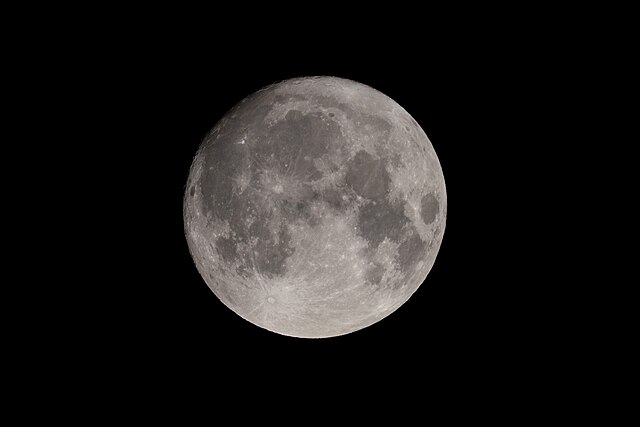 Exploring the Rare Supermoon and Partial Lunar Eclipse of September 16-18, 2024