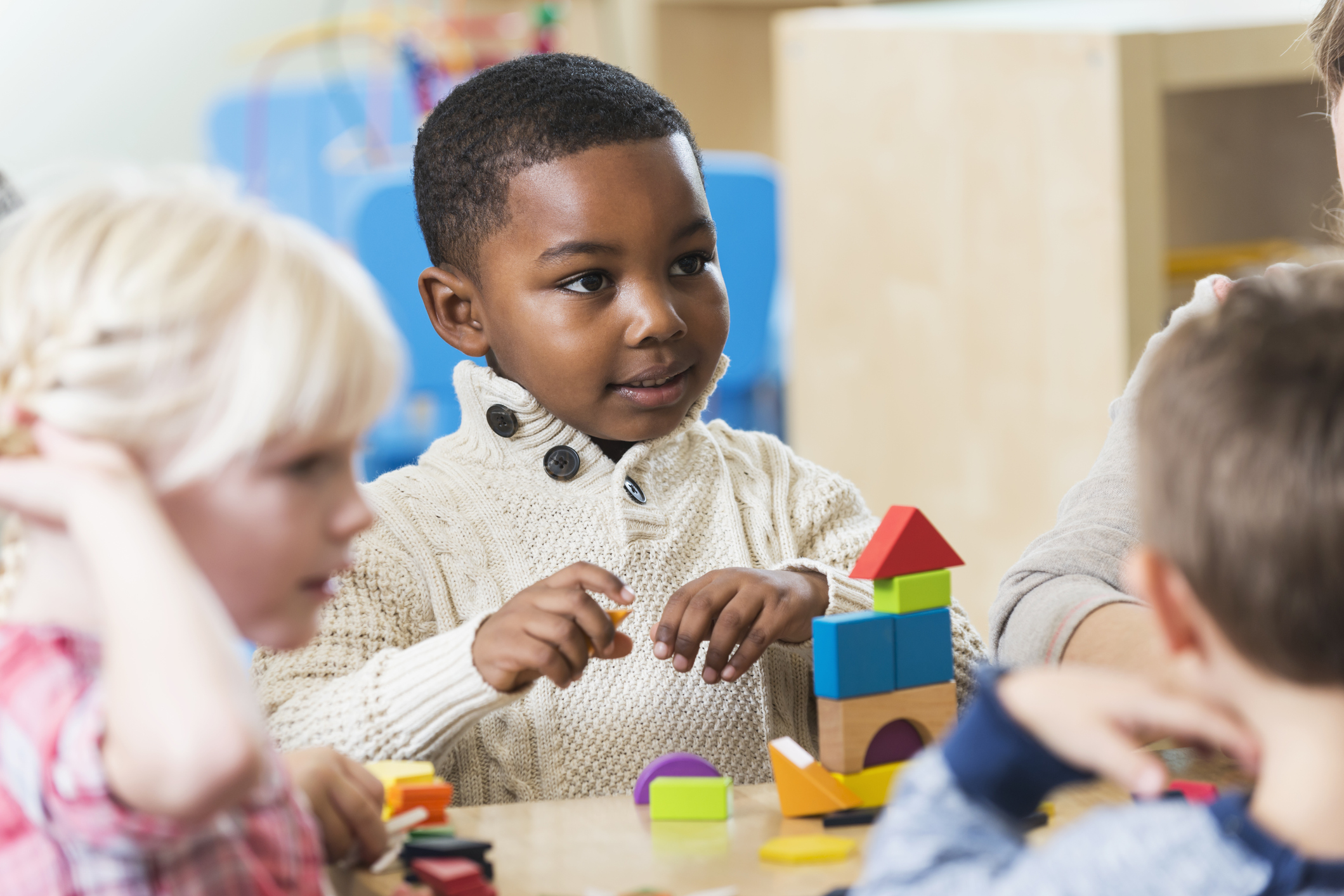 'Shout the shapes' song and active game