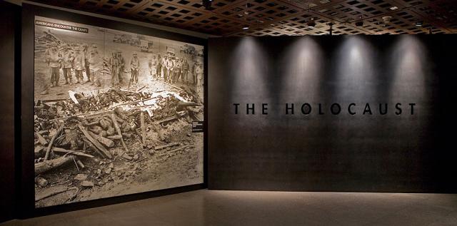 The Holocaust: History and Memory (A Virtual Field Trip to the US Holocaust Memorial Museum)