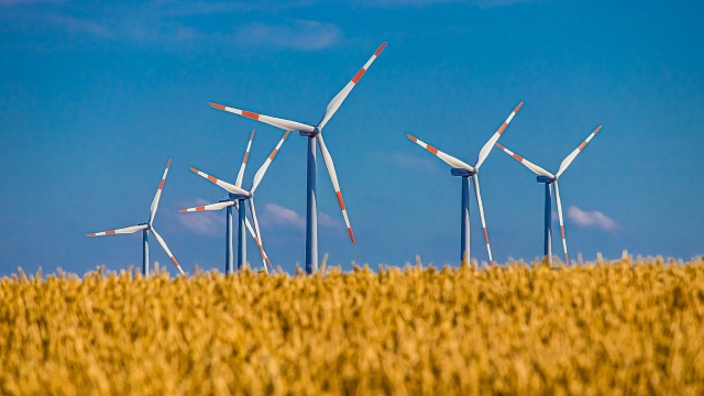 Lesson Plan: Invent ways to bring wind power to your community